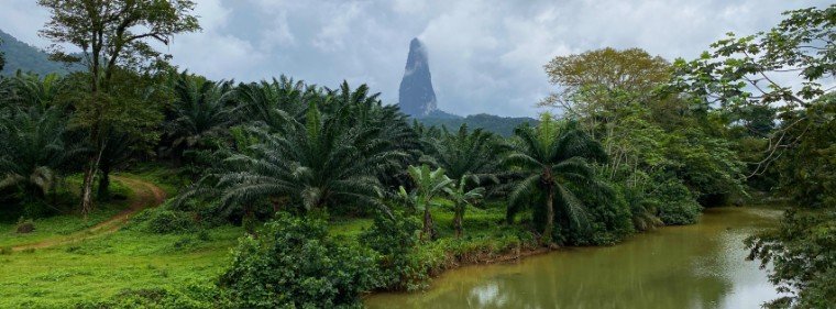 pico cao grande santo tome