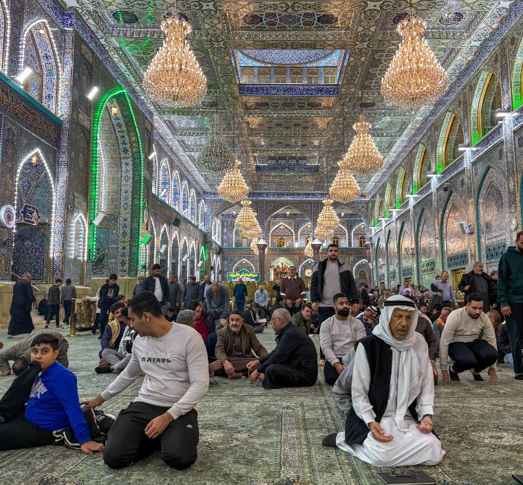 Interior del Santuario del Imam Hussain