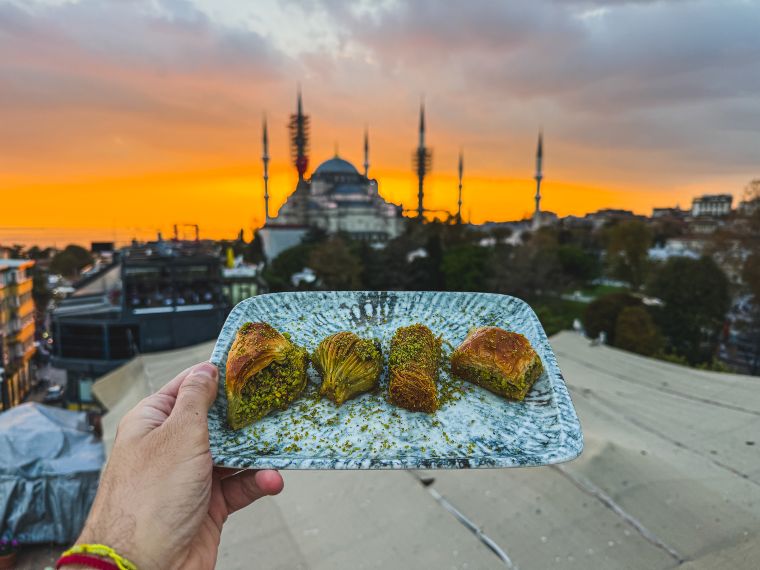 Restaurante con vistas en Estambul